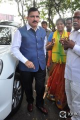 NTR Family Visit to NTR Ghat 2016